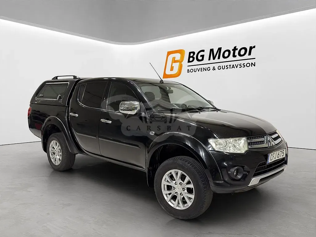 Mitsubishi L200 2015