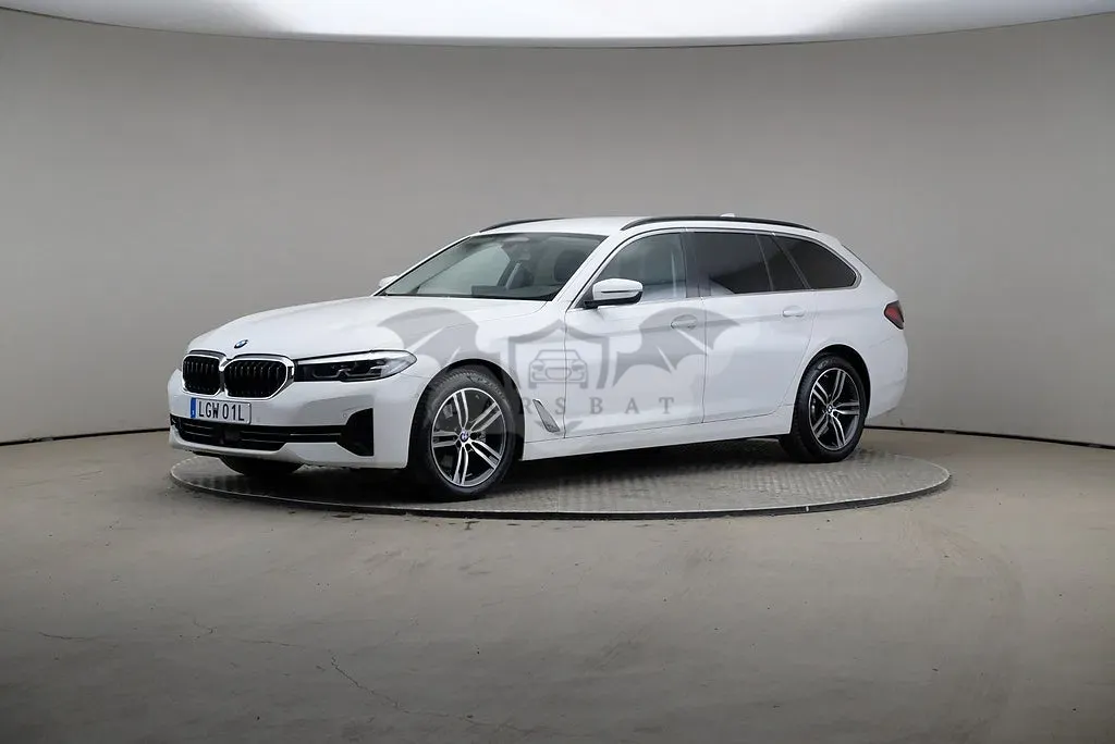 BMW 5 Series 2023