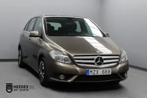 Mercedes-Benz B 2013
