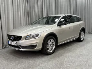 Volvo V60 2018