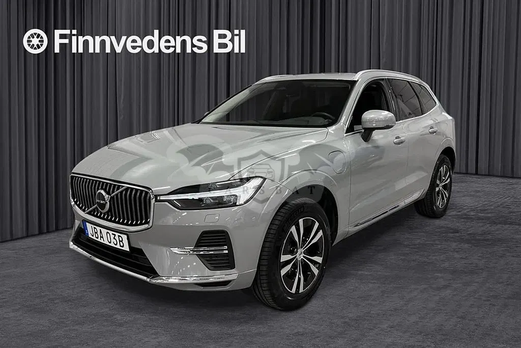 Volvo XC60 2025