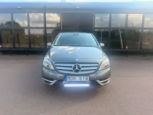 Mercedes-Benz B 2012
