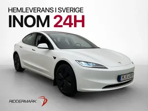 Tesla Model 3 2025