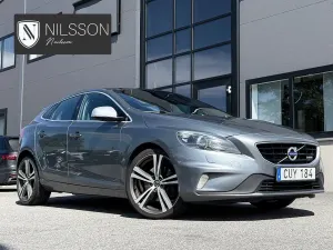 Volvo V40 2015