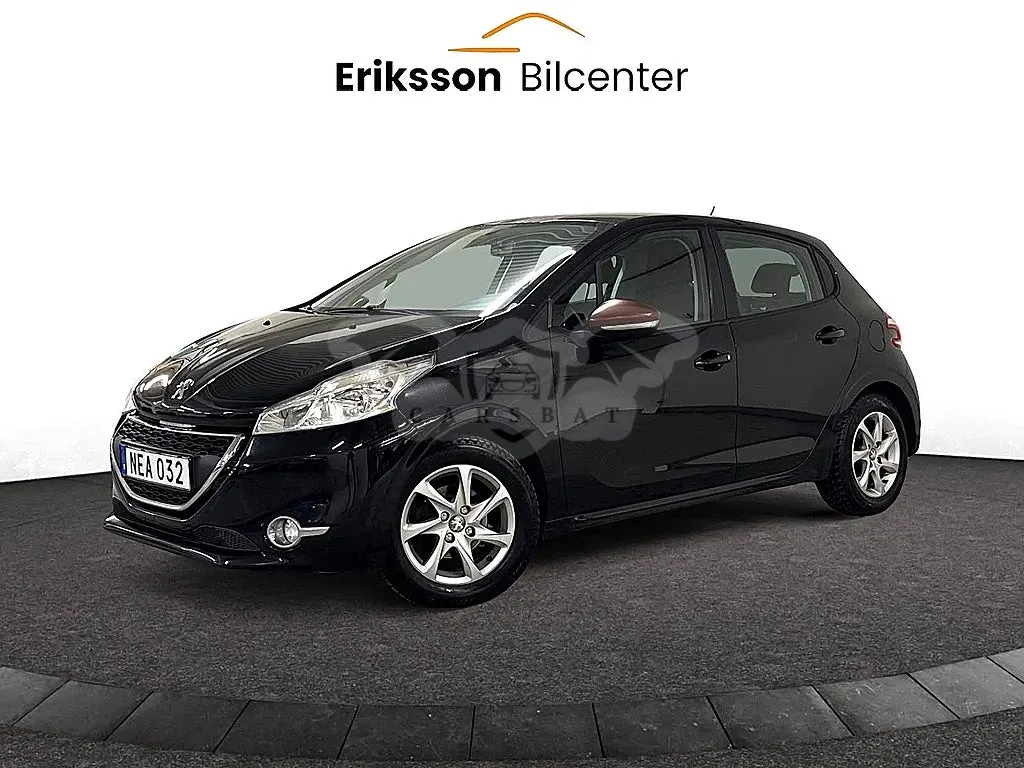 Peugeot 208 2012