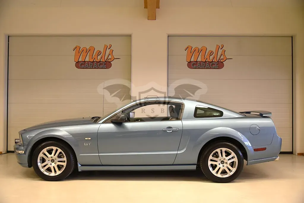 Ford Mustang 2005
