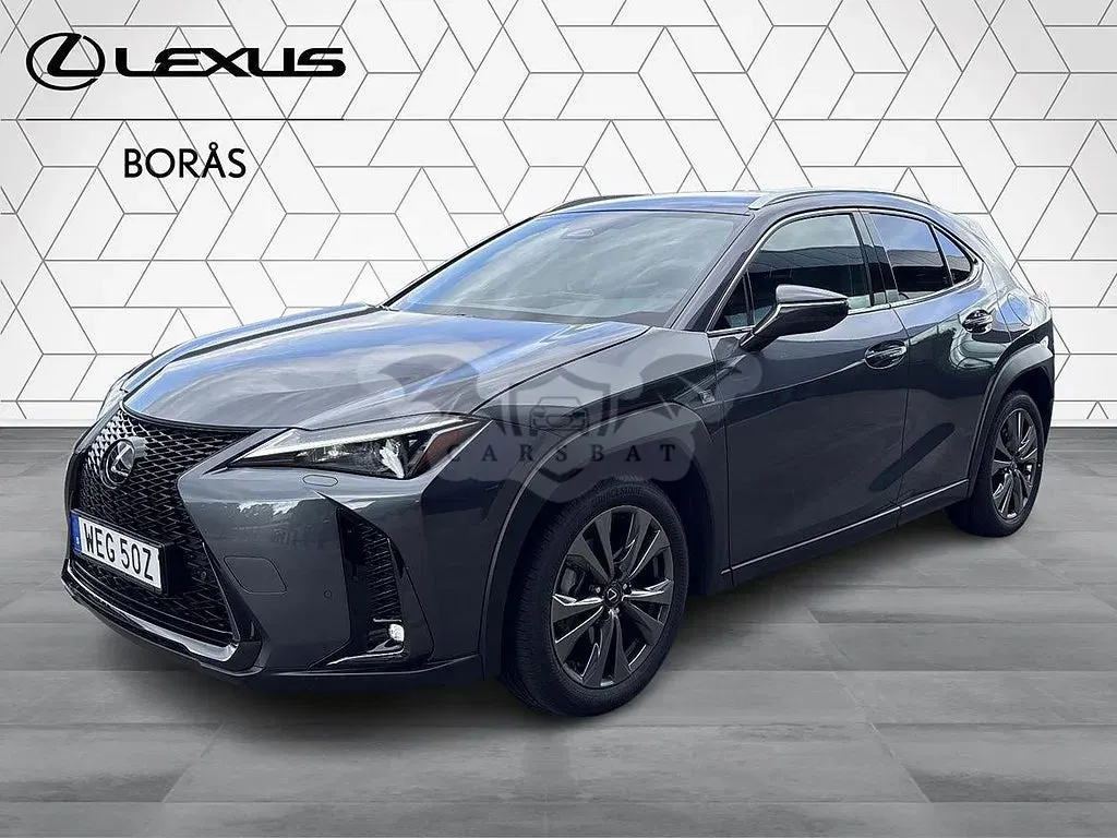 Lexus UX 2026
