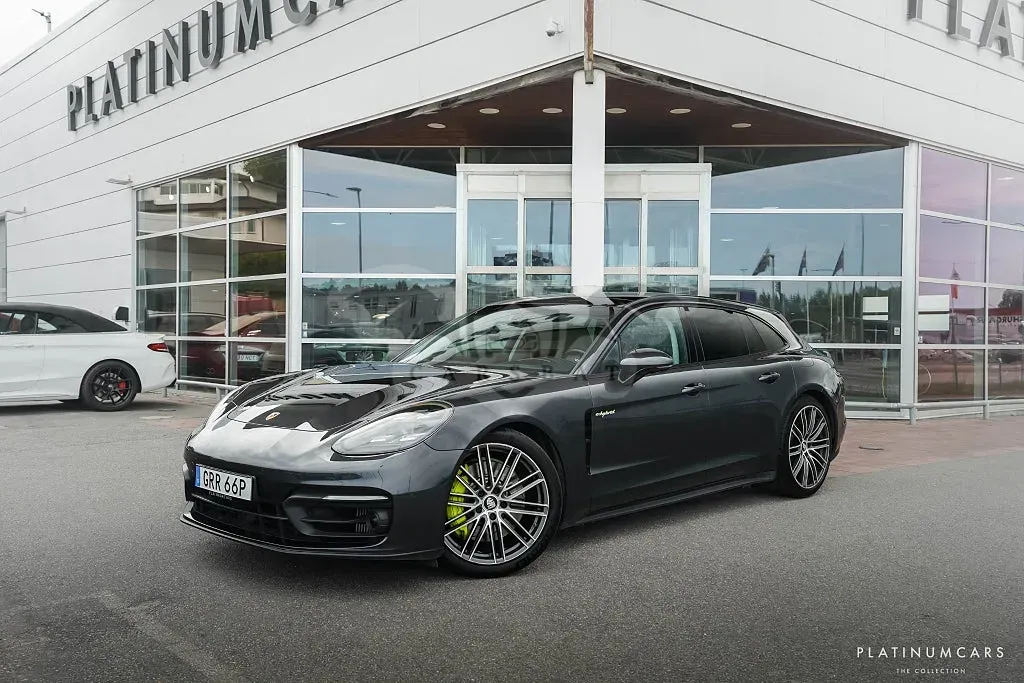 Porsche Panamera 2022
