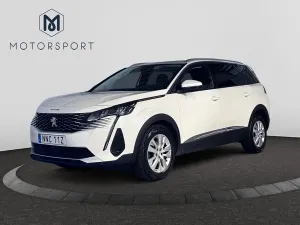 Peugeot 5008 2021