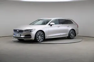 Volvo V90 2024