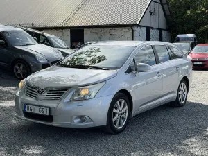 Toyota Avensis 2011