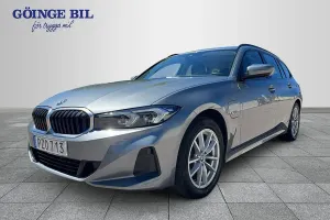 BMW 3 Series 330e 2023