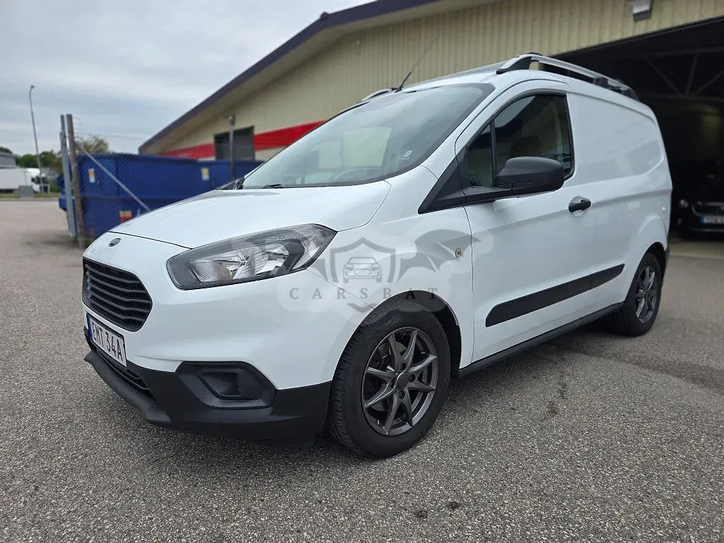 Ford Transit Courier 2020