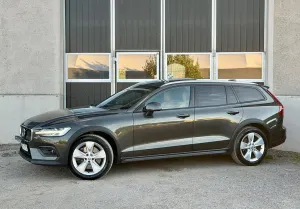 Volvo V60 2020