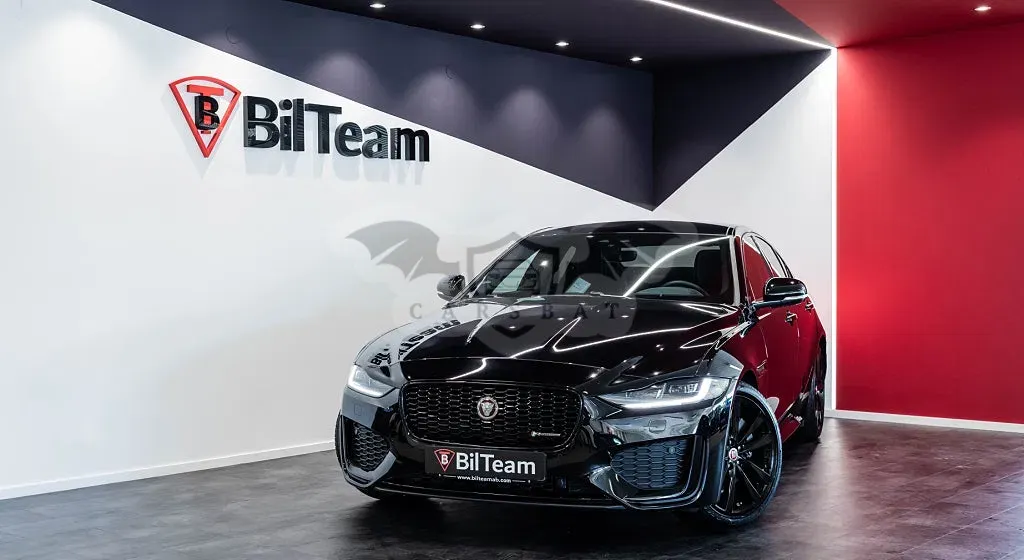Jaguar XE 2020
