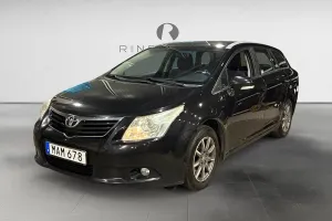Toyota Avensis 2011