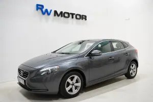 Volvo V40 2013