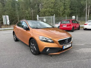 Volvo V40 2015
