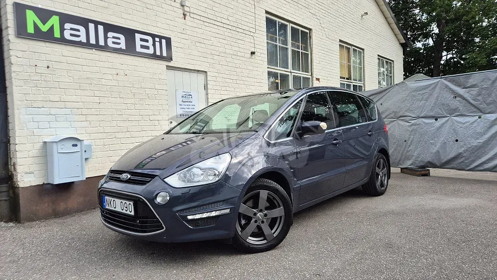 Ford S-Max 2012