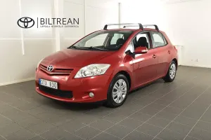 Toyota Auris 2011