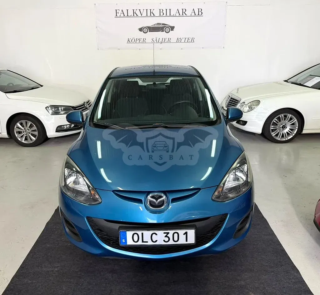 Mazda 2 2012