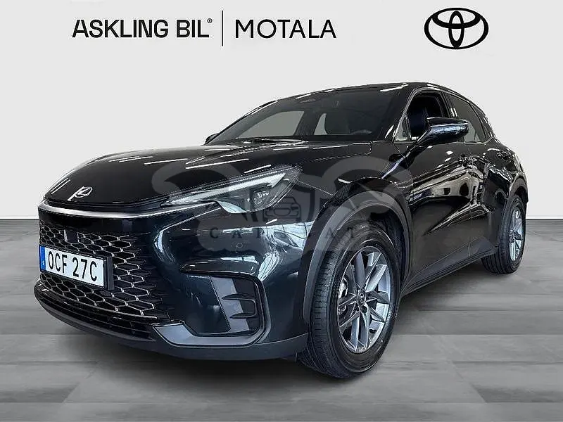 Lexus LBX 2025