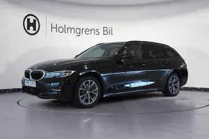 BMW 3 Series 330e 2021