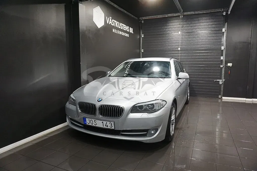BMW 5 Series 520 2011