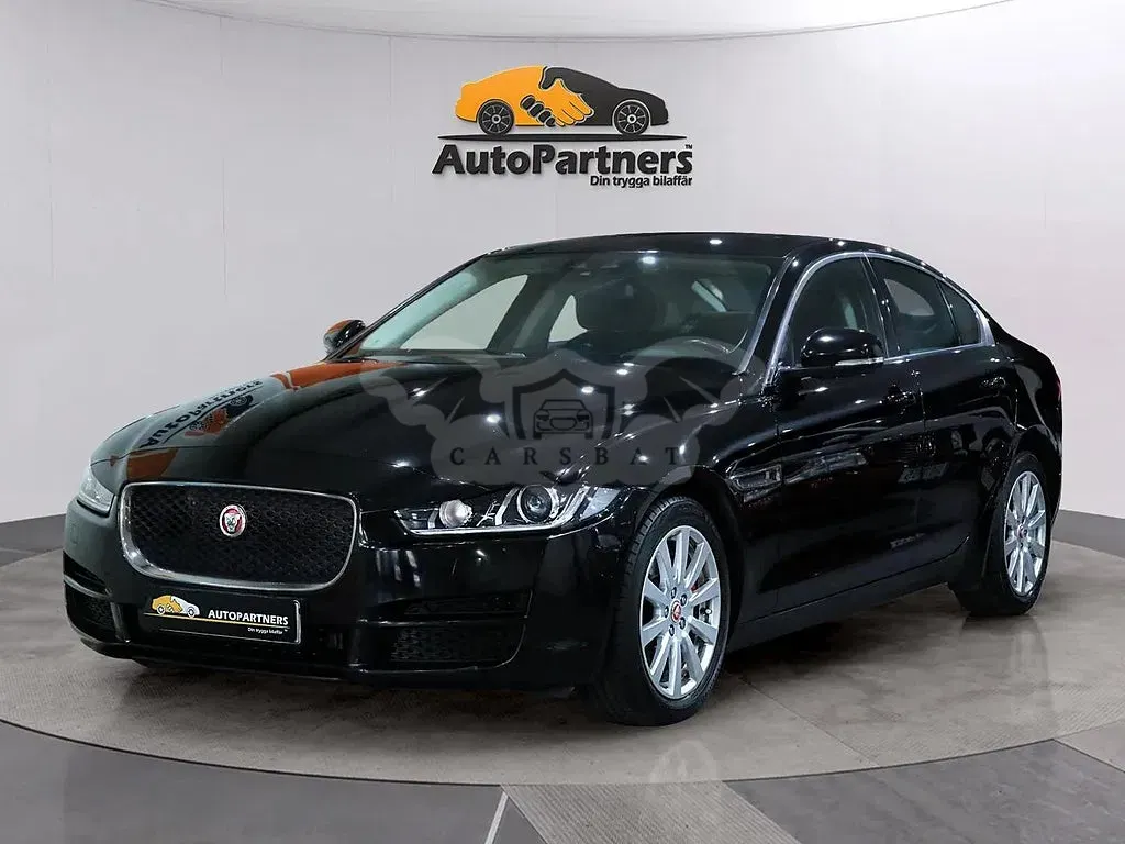 Jaguar XE 2018