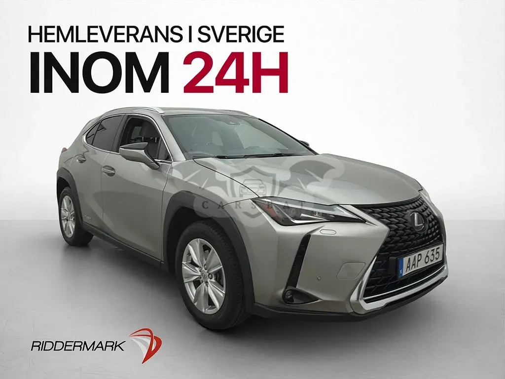Lexus UX 2021