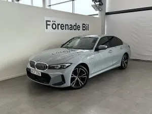 BMW 3 Series 330e 2025