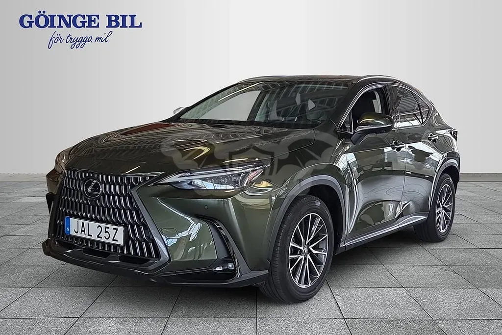 Lexus NX 2023