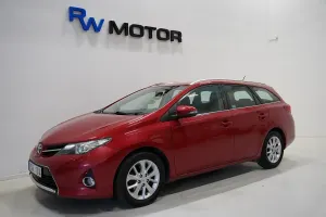 Toyota Auris 2013