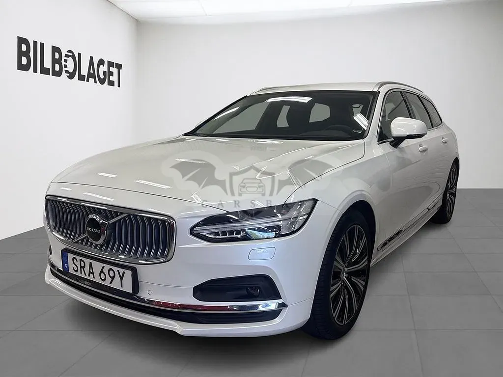 Volvo V90 2024