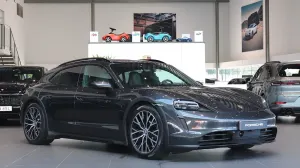 Porsche Taycan 2022