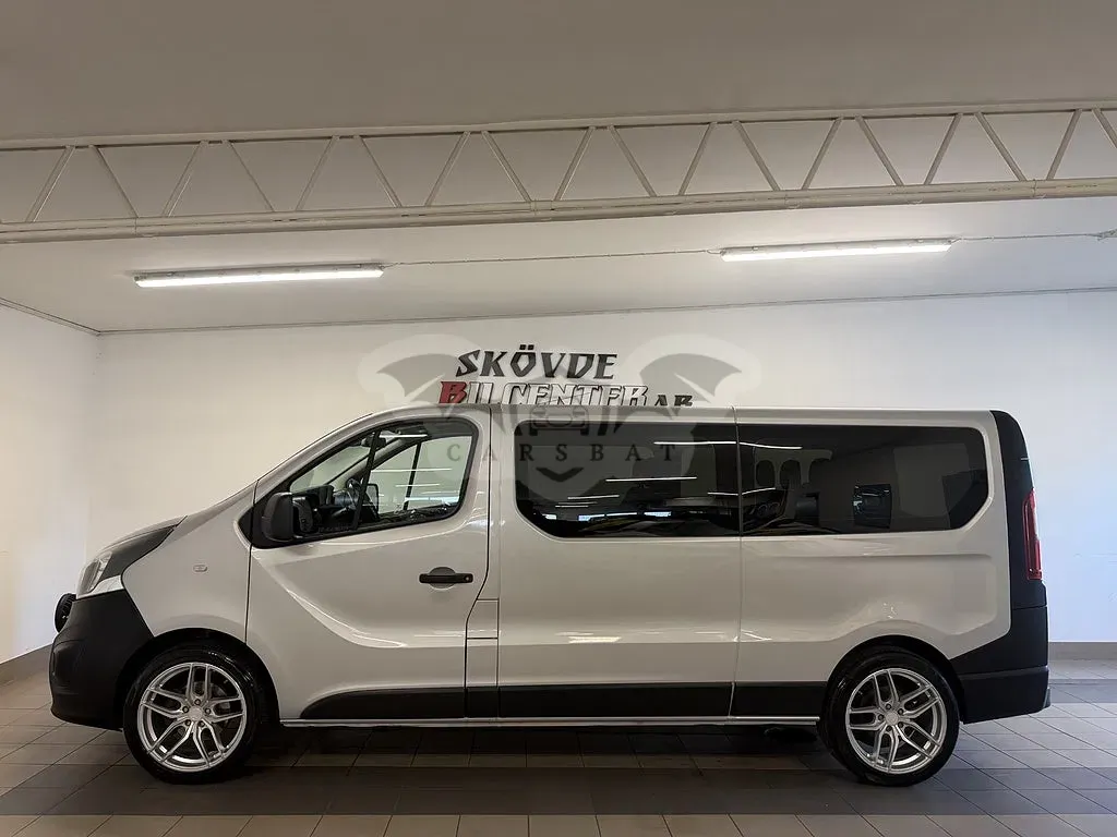 Opel Vivaro 2015