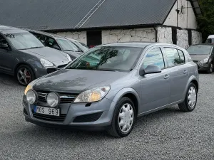 Opel Astra 2010