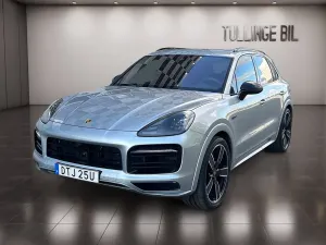 Porsche Cayenne 2022