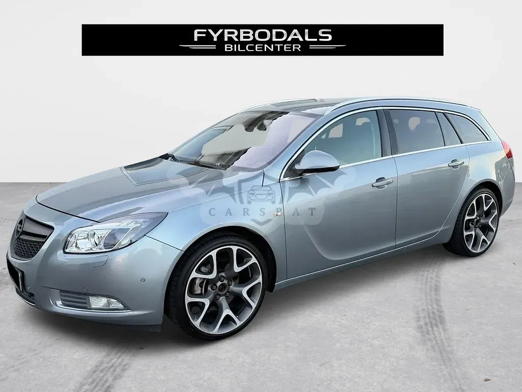 Opel Insignia 2011