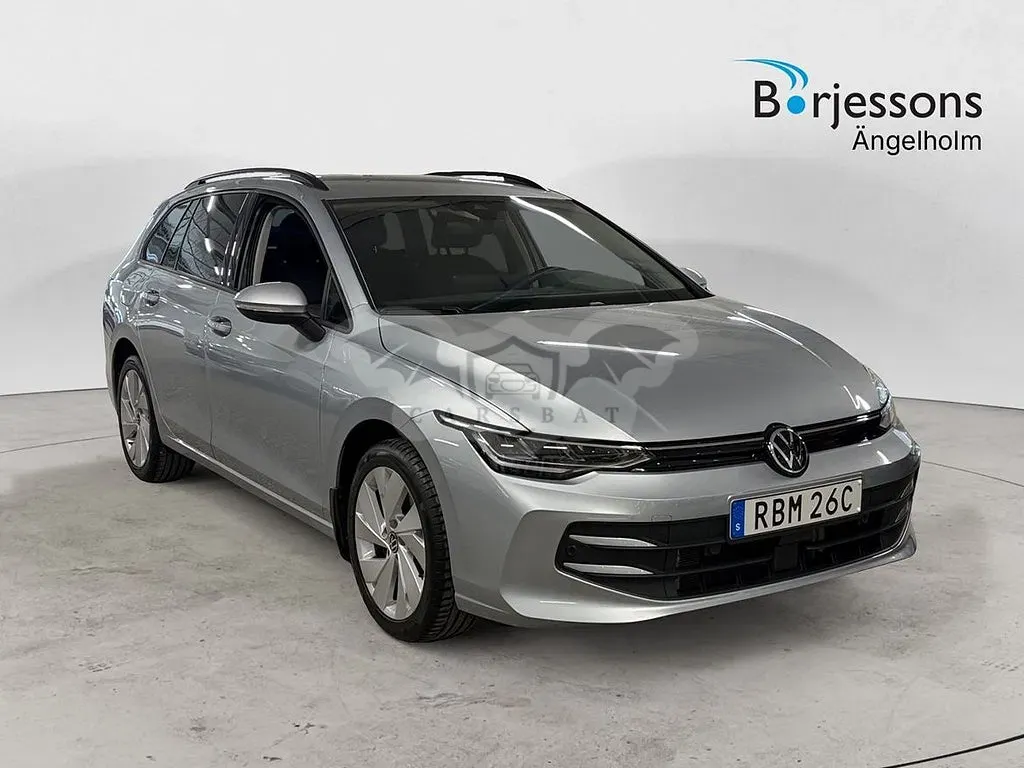 Volkswagen Golf 2025
