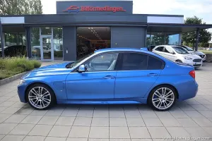 BMW 3 Series 330 2017
