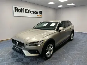 Volvo V60 2023