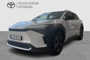 Toyota bZ4X 2024