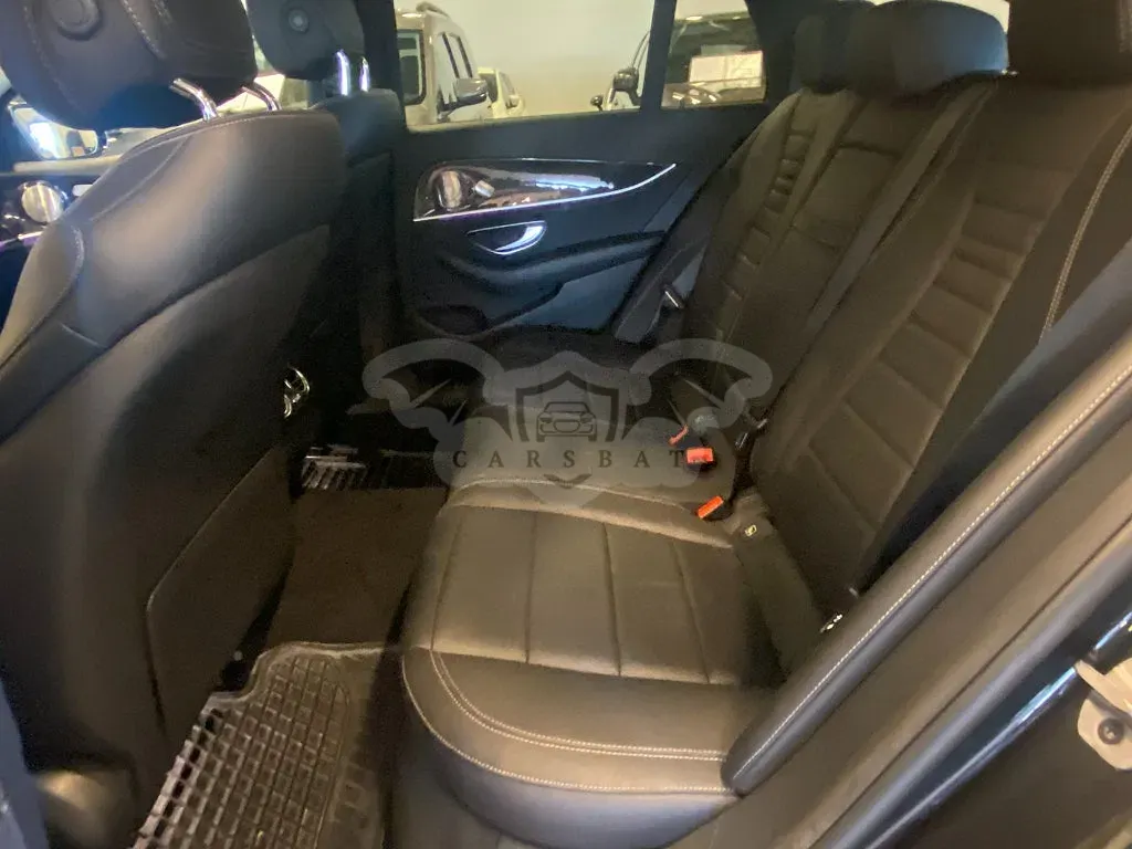 Mercedes-Benz E 2022