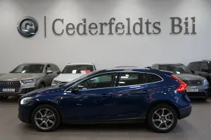 Volvo V40 2016