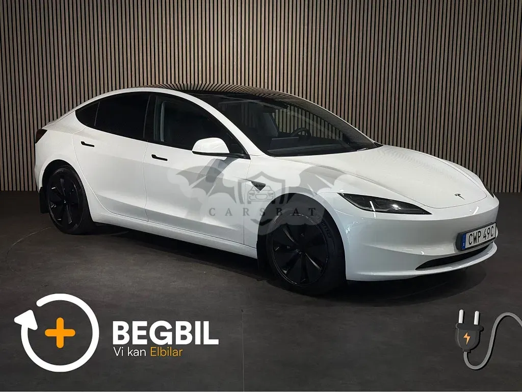 Tesla Model 3 2024