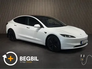Tesla Model 3 2024