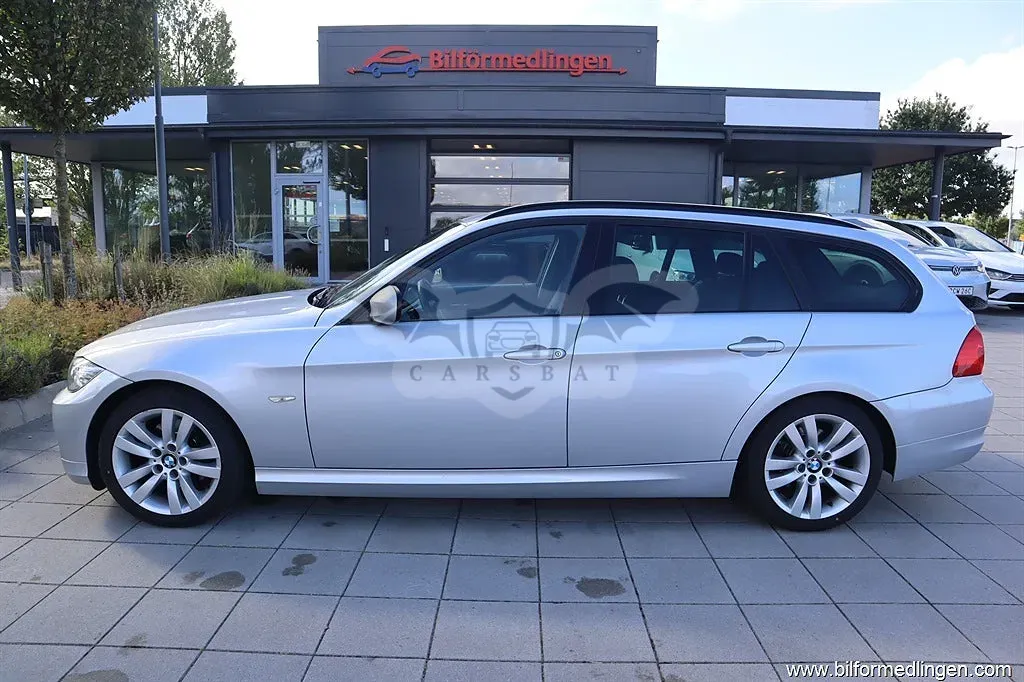 BMW 3 Series 320 2010