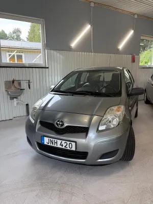 Toyota Yaris 2009