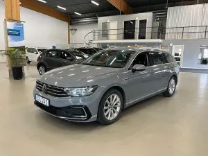 Volkswagen Passat 2023